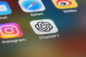 chatgpt’ye-ios-guncellemesi:-siri-araciligiyla-soru-sorulabilecek