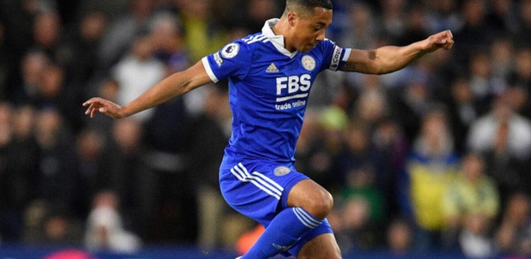 Galatasaray’ın listesindeki Tielemans’a sürpriz telefon!