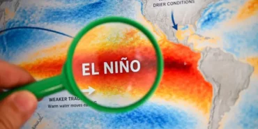 Haritada büyüteçle gösterilen Pasifik Okyanusu'ndaki El Nino ısınması