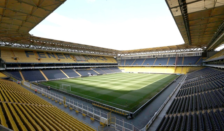 Fenerbahçe Slavia Prag maçı saat kaçta, hangi kanalda? Şampiyonlar Ligi’nde 3. hafta